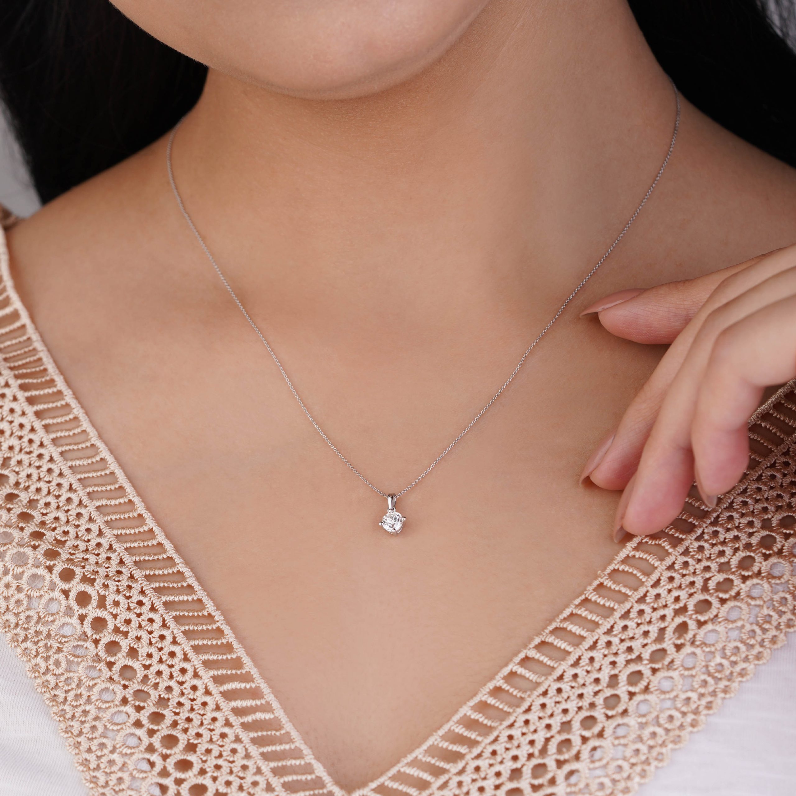18k White Gold Solitaire Diamond Necklace | Solitaire Collection - Image 2