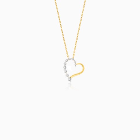 Heart-Shaped 18K Yellow Gold Necklace Adorned with Natural Diamond