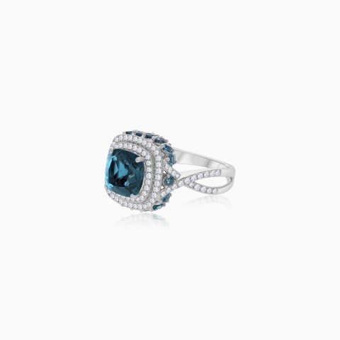 18K White Gold Ring with Diamond And London Blue Topaz – Vida Collection