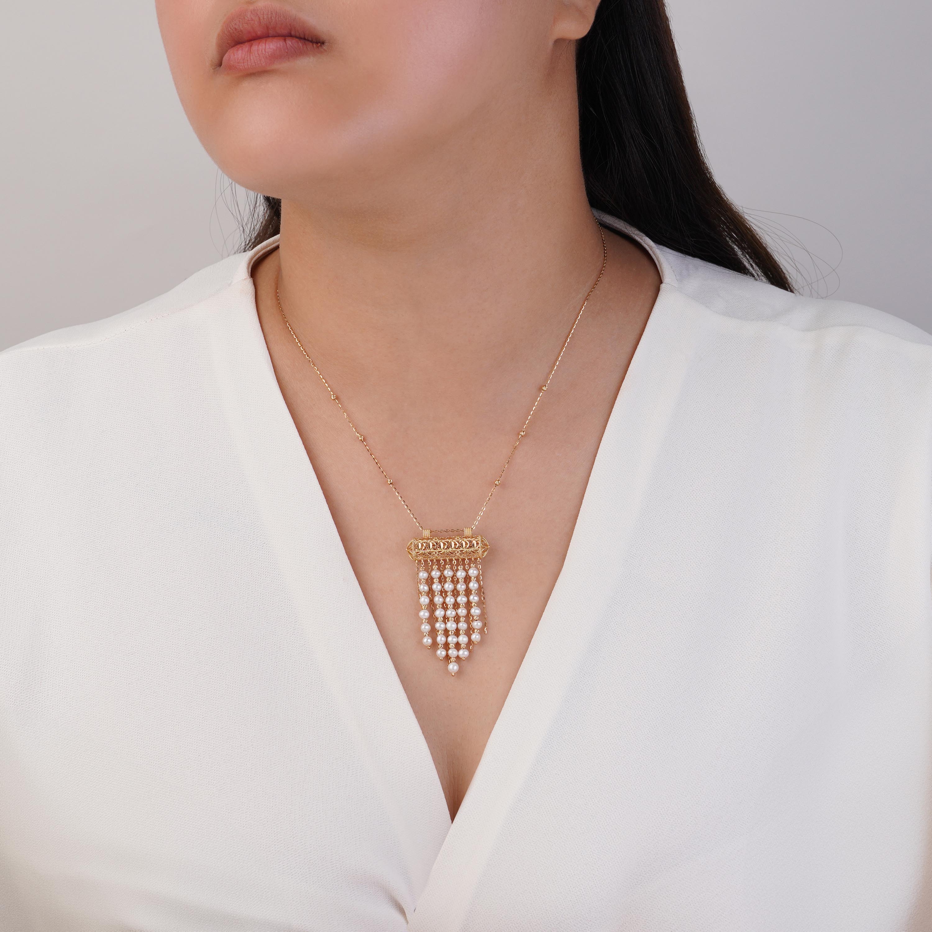 18k Yellow Gold Necklace with Dangling Pearls from Danah Collection