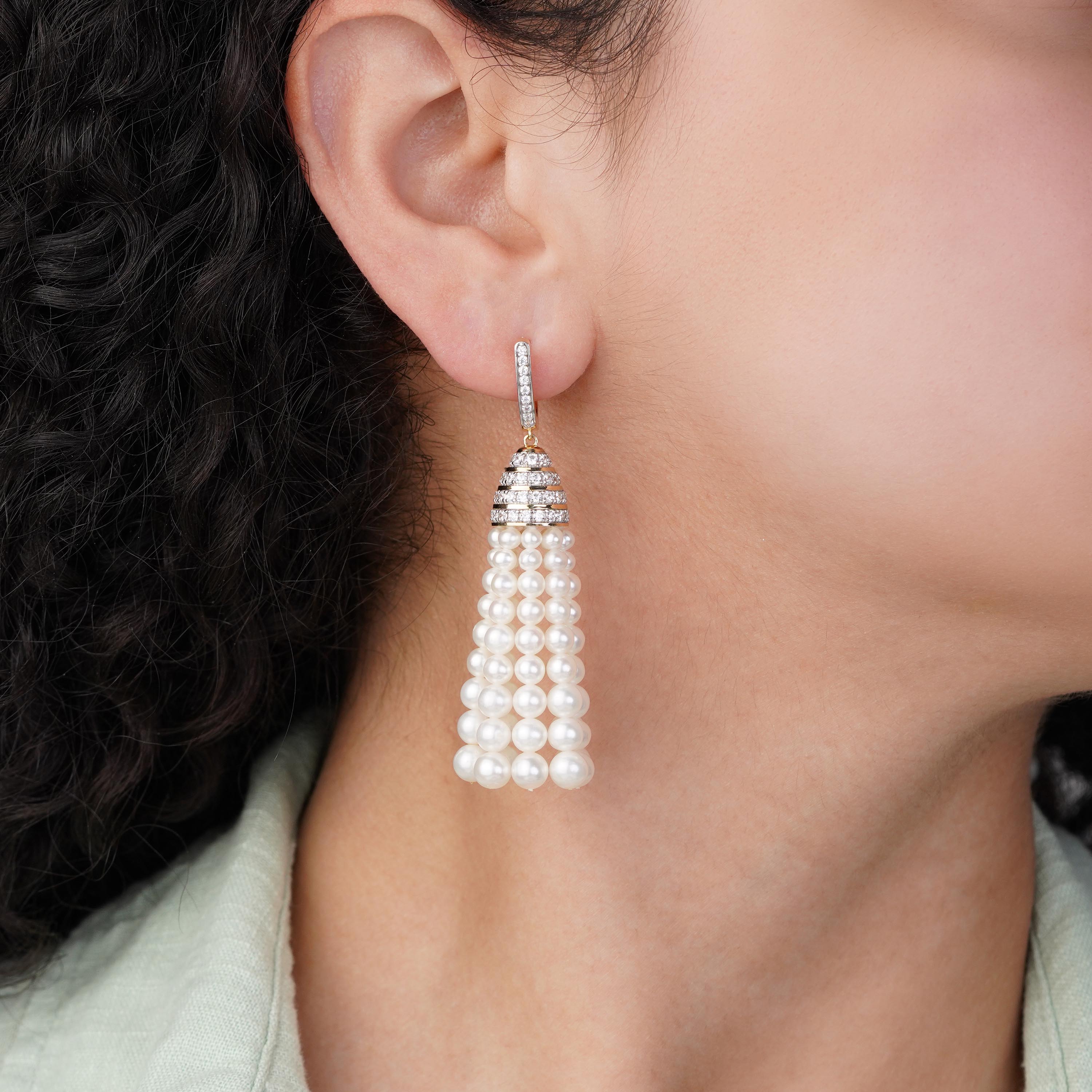18k Yellow Gold Earrings decorated with Zircons and pearls from Danah Collection