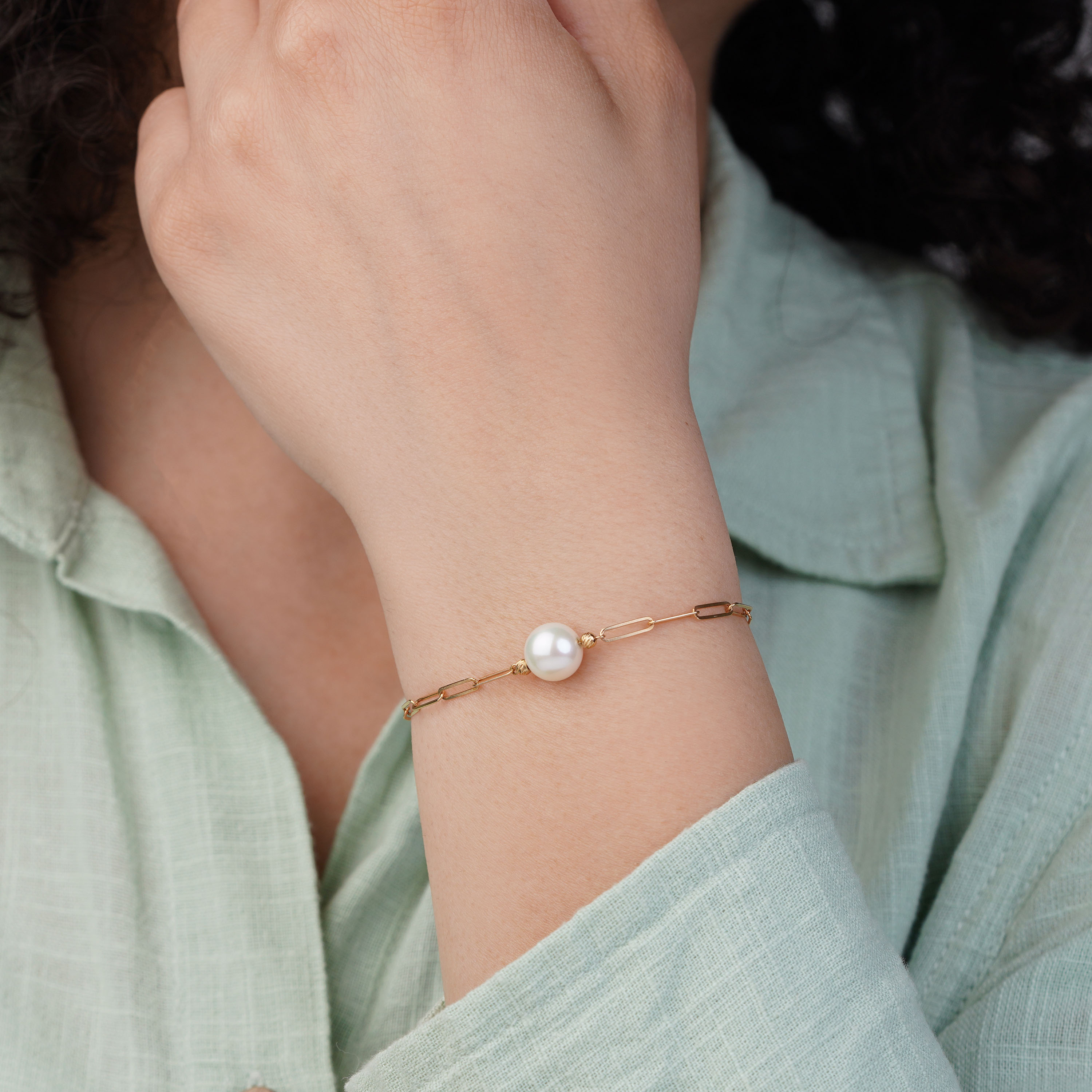 18K Yellow Gold Bracelet with Pearls - Danah Collection