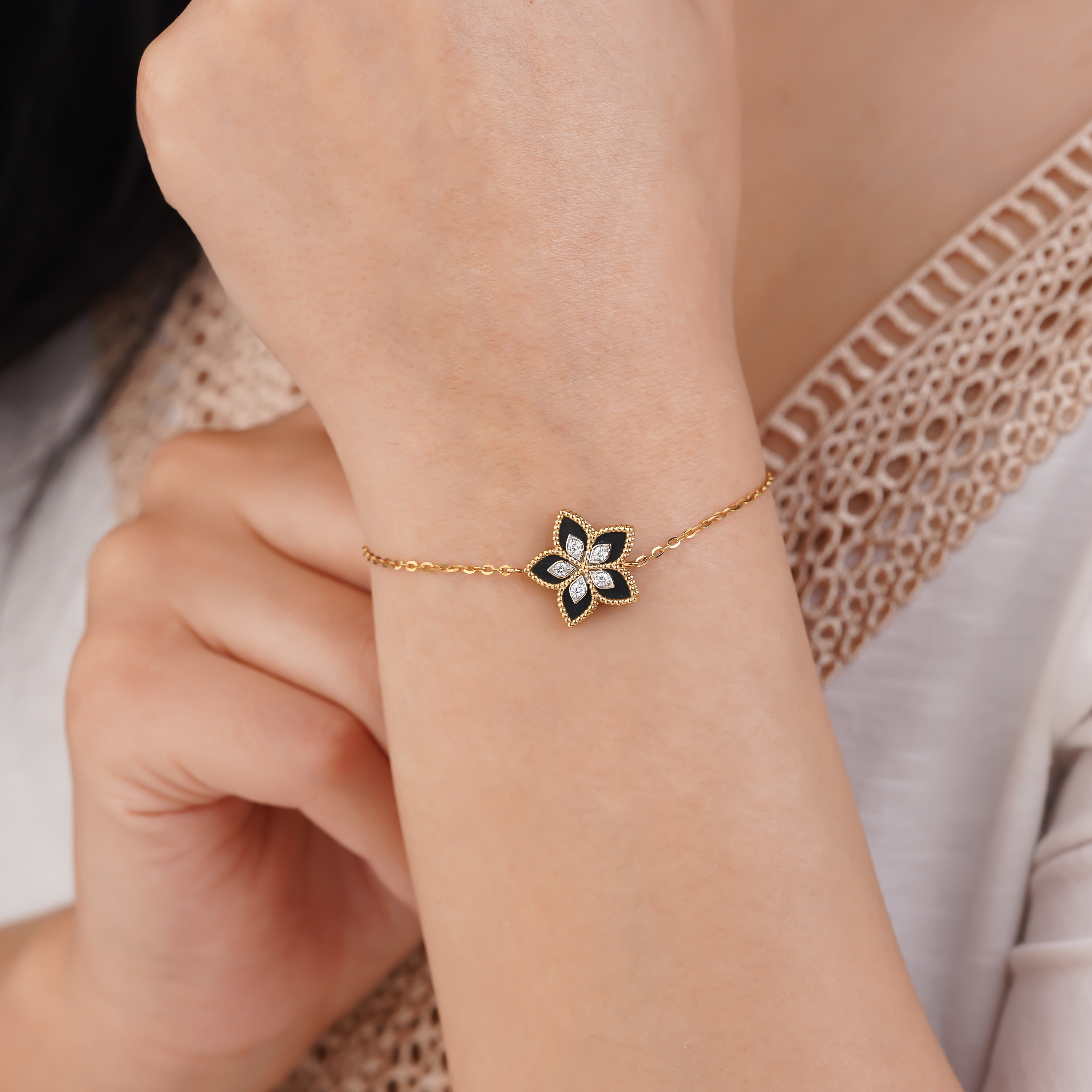 18K Yellow Gold Diamond Bracelet from the Fortuna Diamond Collection