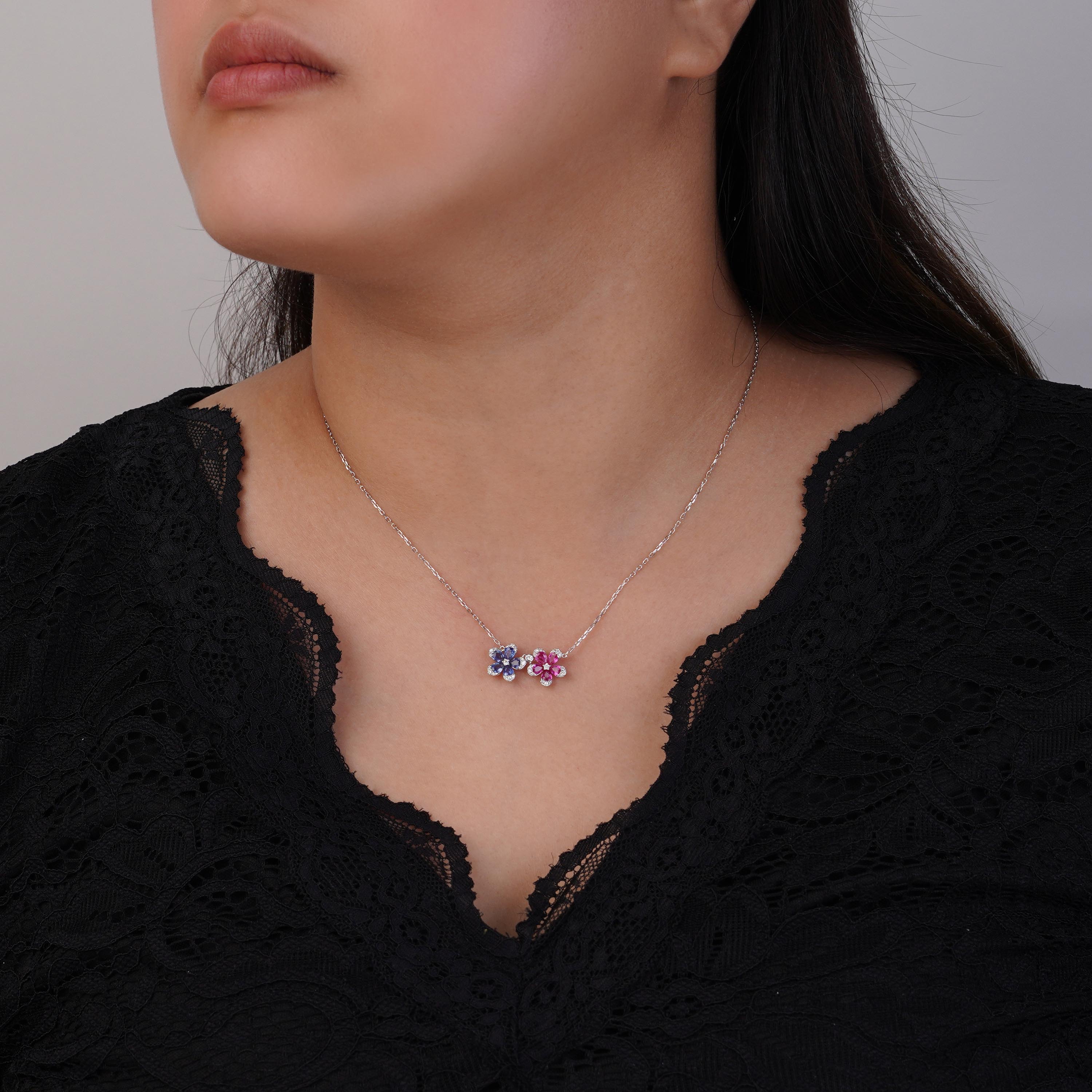 18K White Gold Necklace with Dual Floral Design from Colori Collection