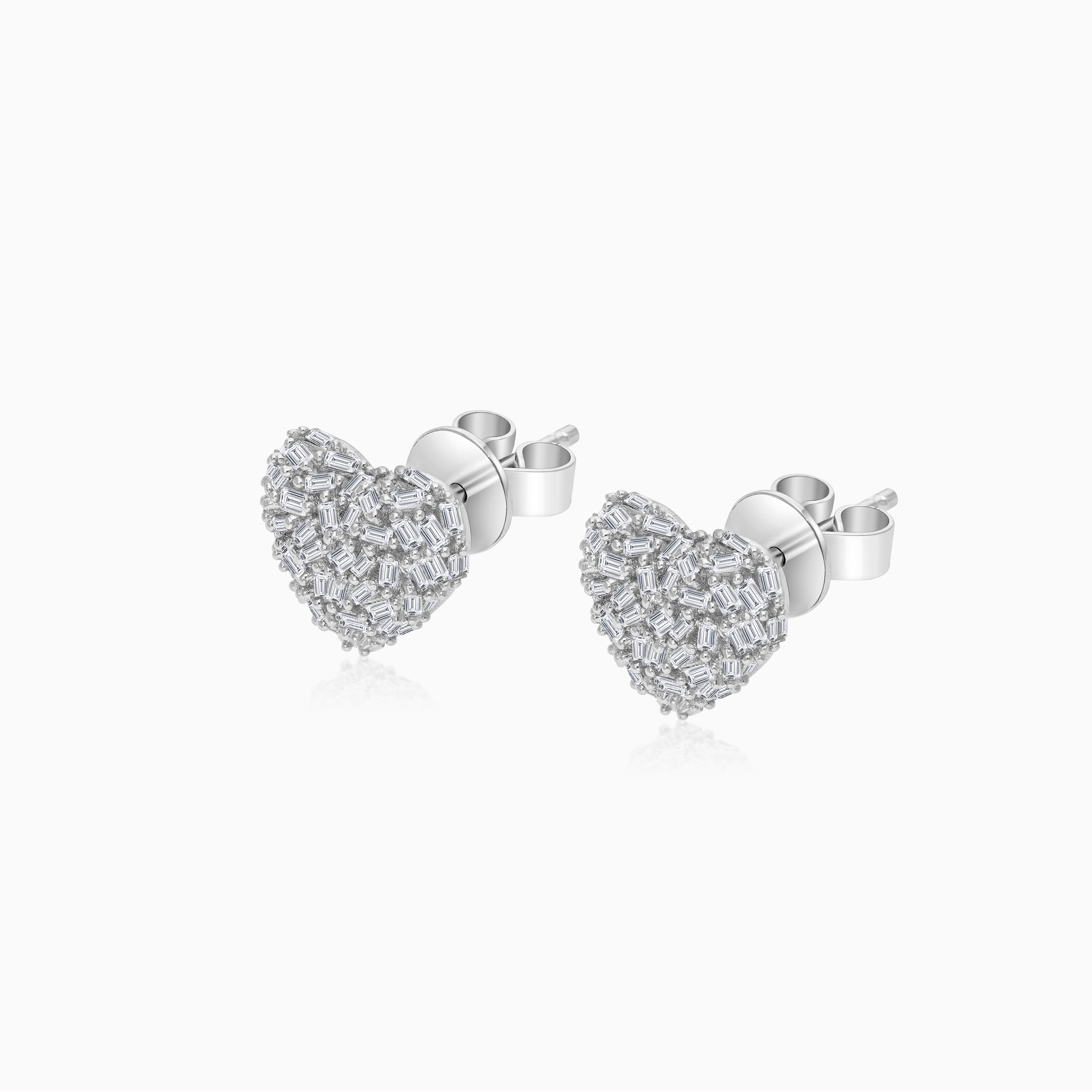 Heart-Shaped 18K White Gold Diamond Earrings – Frost Collection