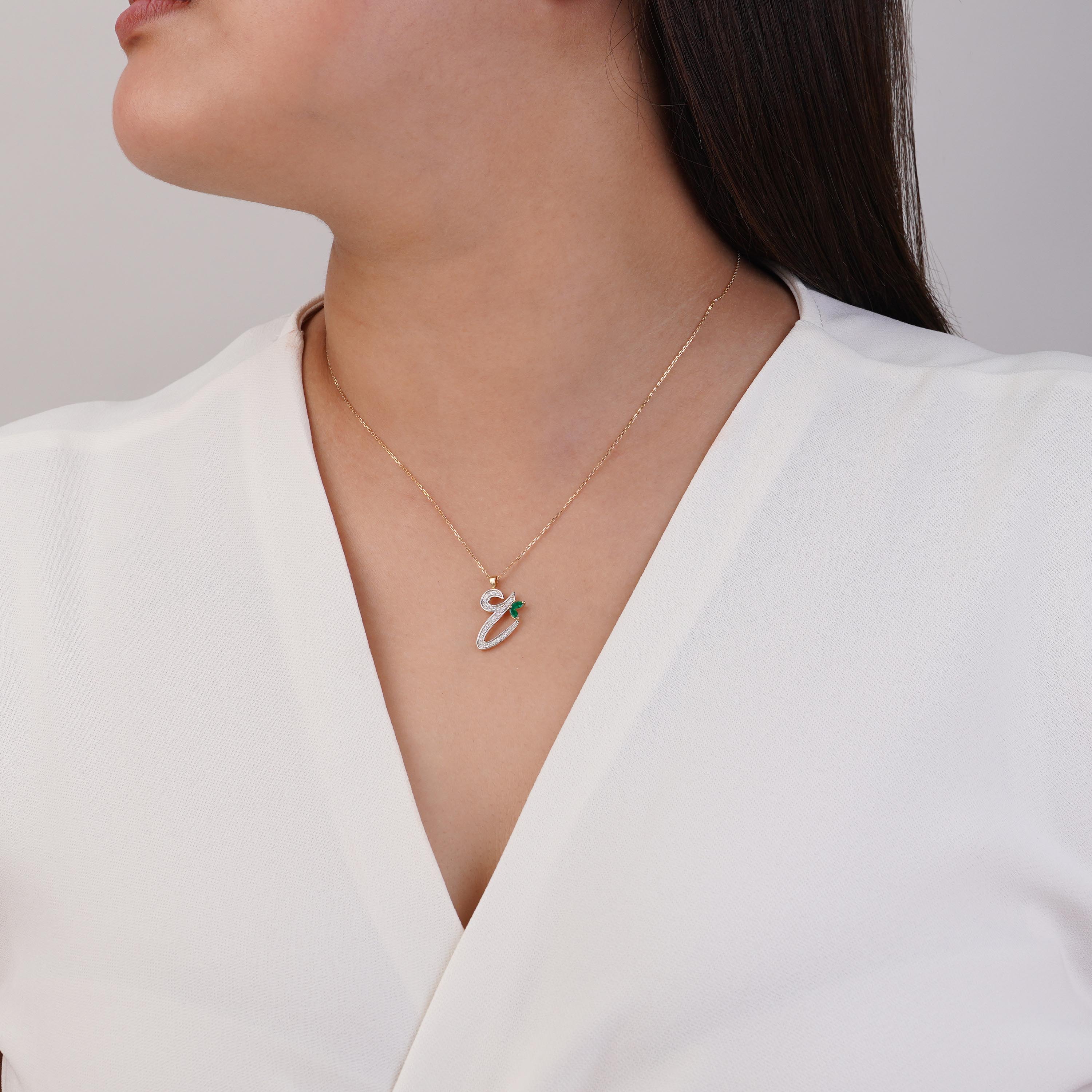 18K Yellow Gold Arabic ‘Ain’ Diamond Pendant – Horoufi Collection