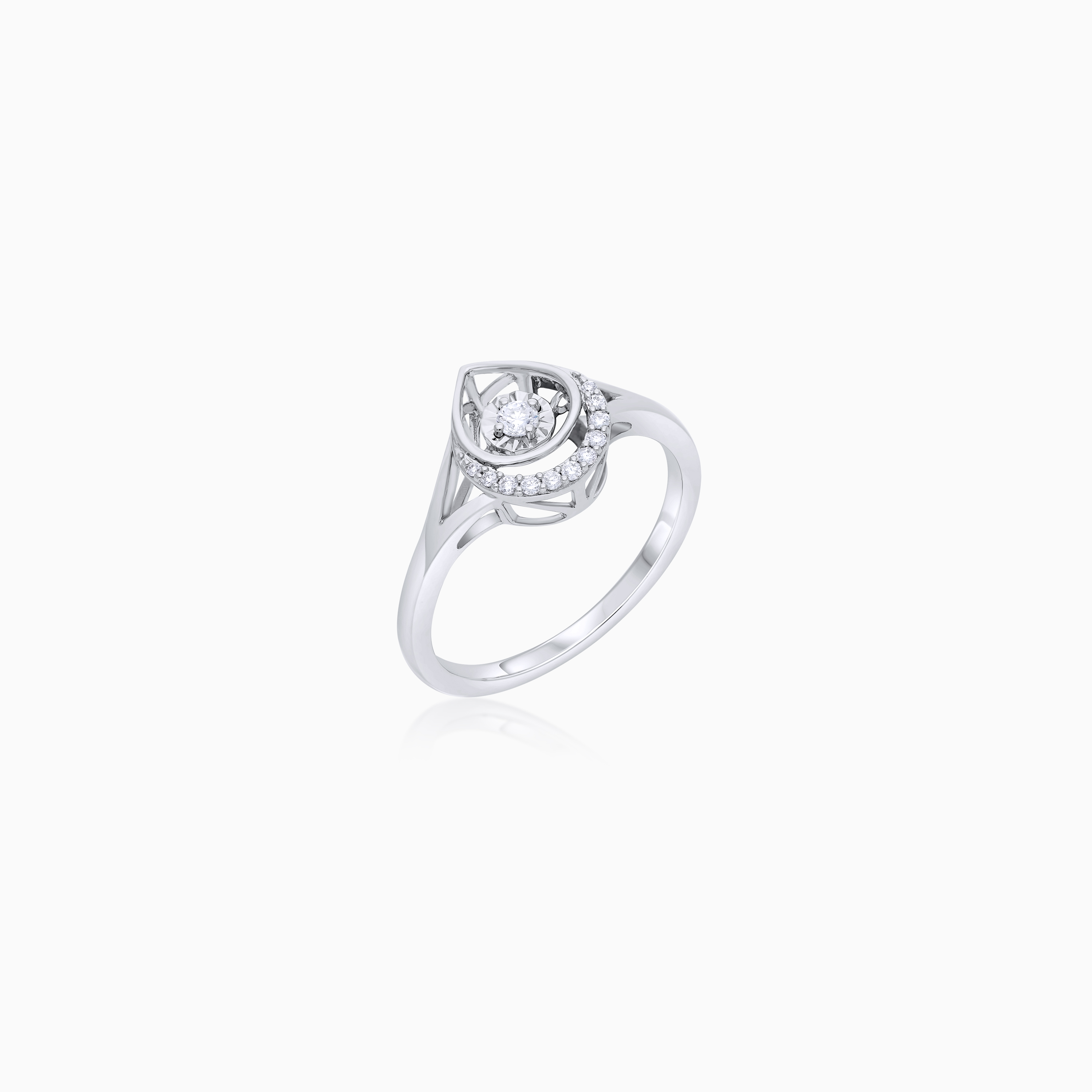 18K White Gold Drop-Shaped Ring with Dancing Diamond – Dancing Diamond Collection