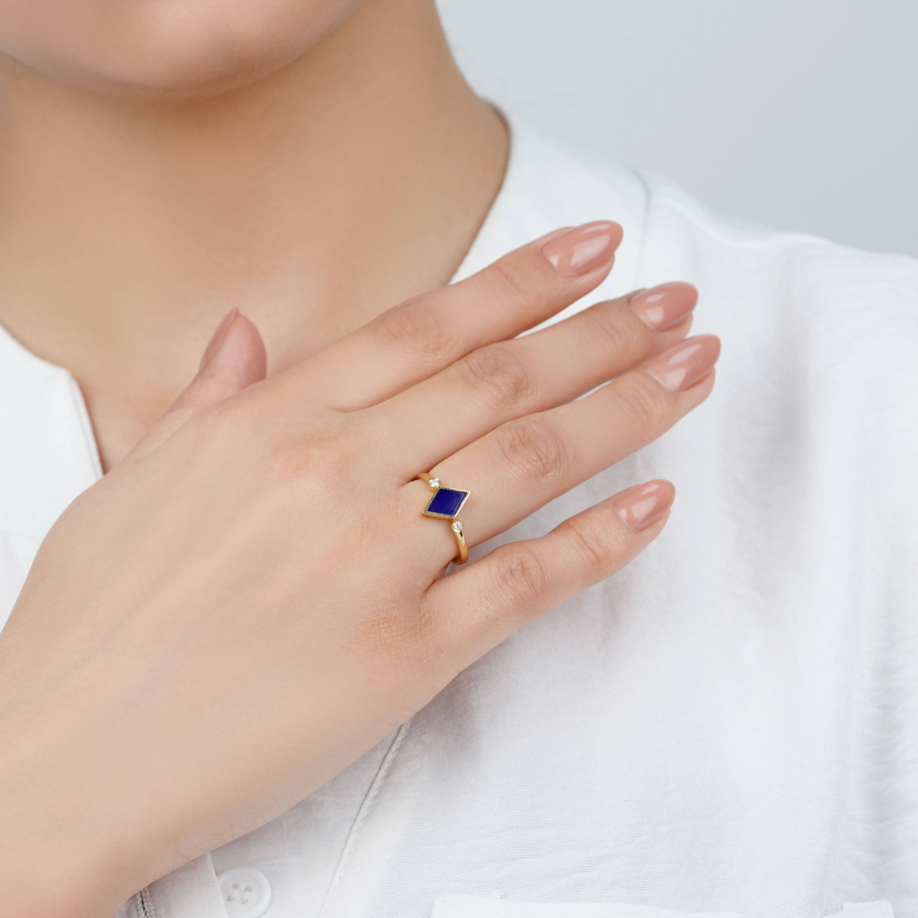 18K Yellow Gold Ring with Blue Enamel & Diamonds – Alwan Collection
