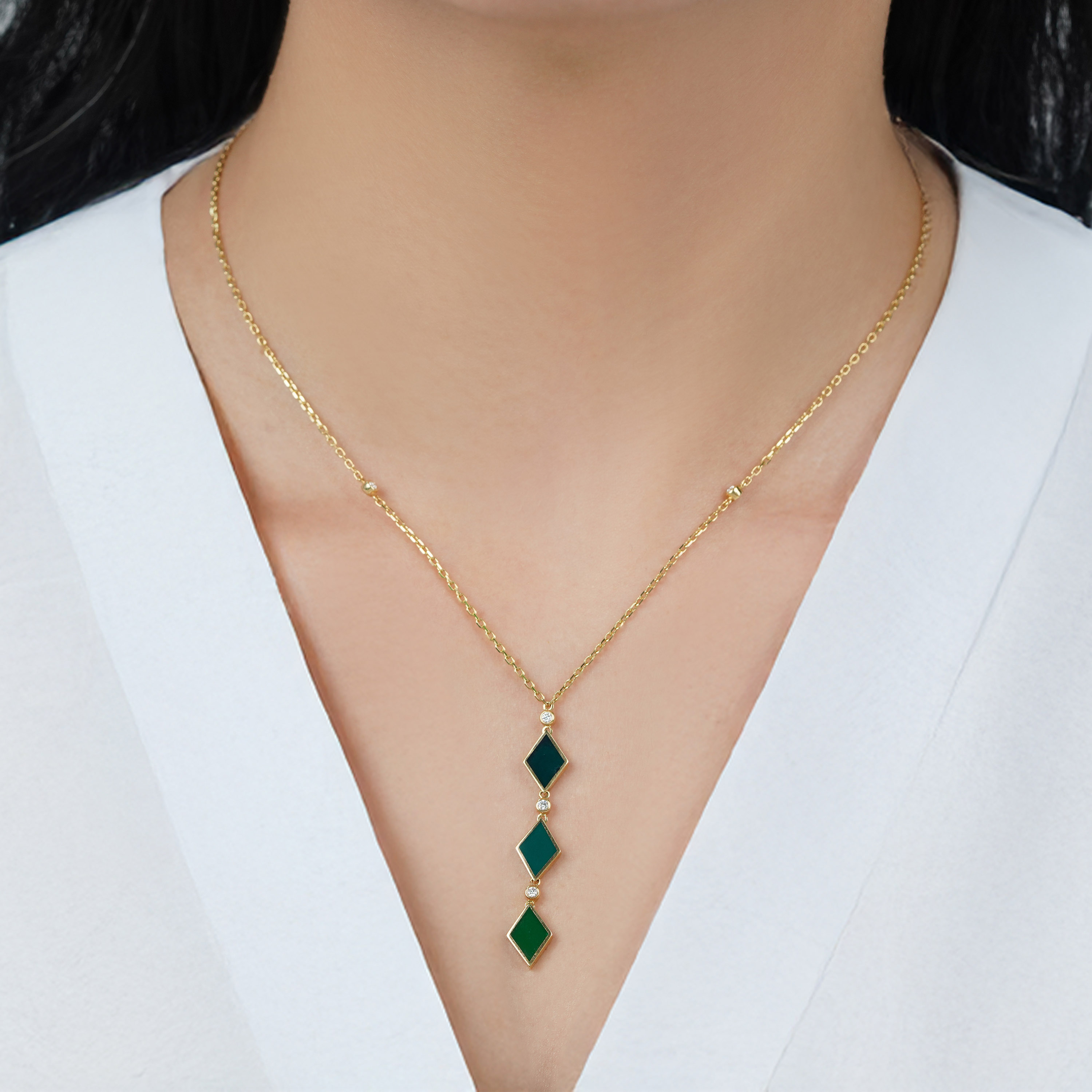 18K Yellow Gold Necklace with Green Enamel & Diamonds – Alwan Collection