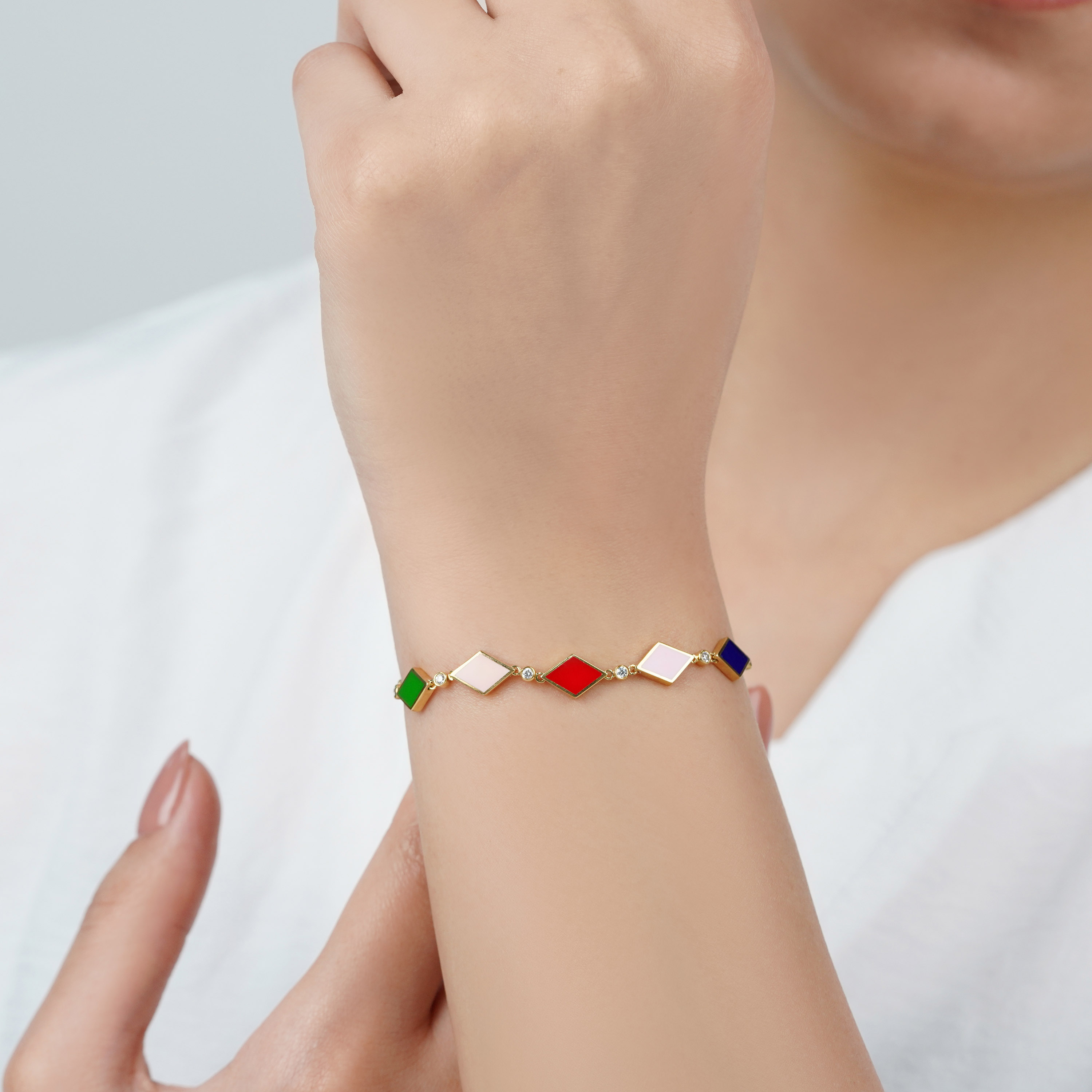 Vibrant 18K Yellow Gold Enamel & Diamond Bracelet – Alwan Collection