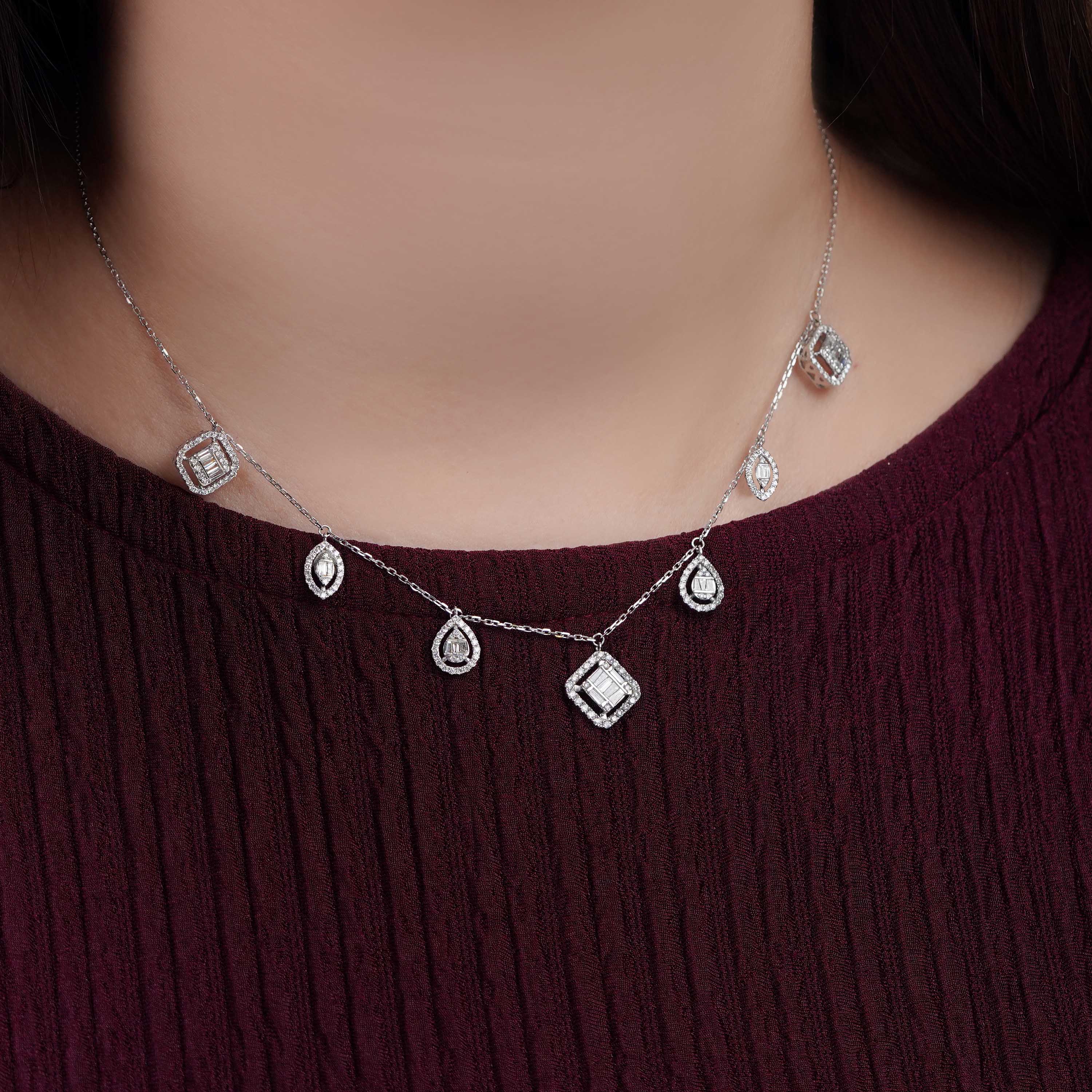 Trendy Collection: 18K White Gold & Diamond Necklace