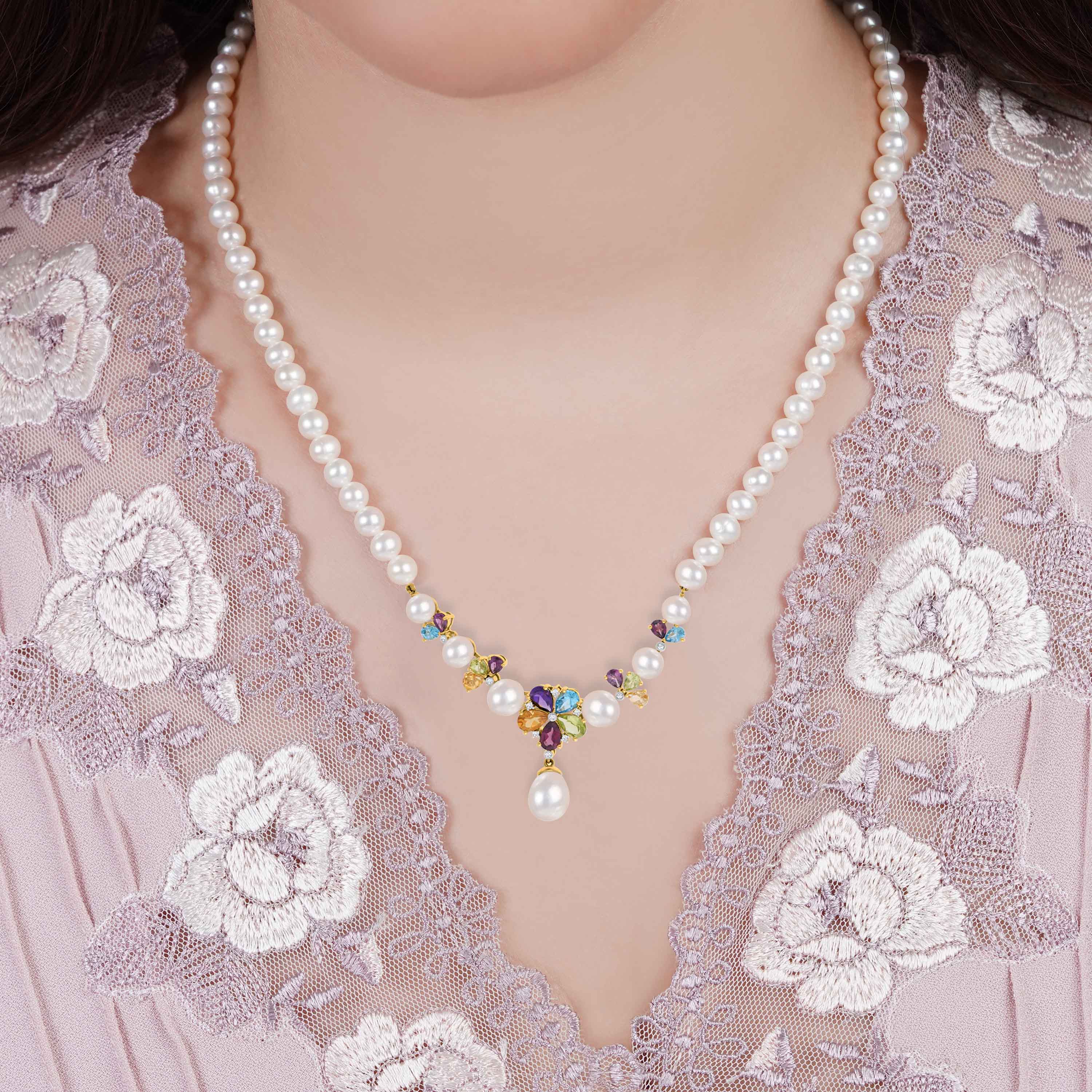 18K Yellow Gold Pearl Necklace with Floral Diamond Pendant – Danah Photopendant Collection