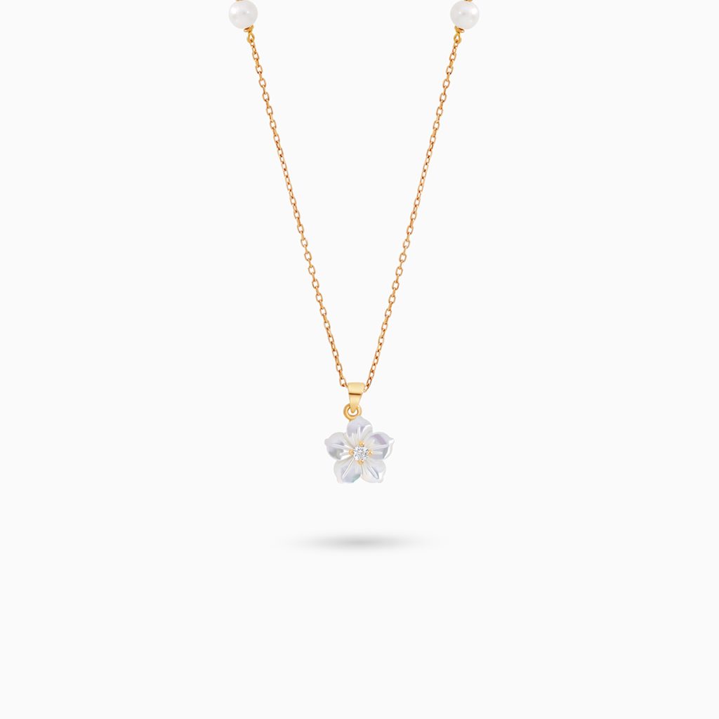 18k Gold Necklace Featuring White Mother of Pearl Flower, Zircon & Pearls | Worood Collection