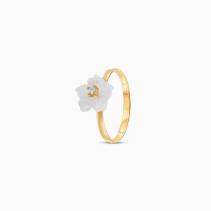18k Gold Ring Featuring White Mother of Pearl Flower & Zircon | Worood Collection
